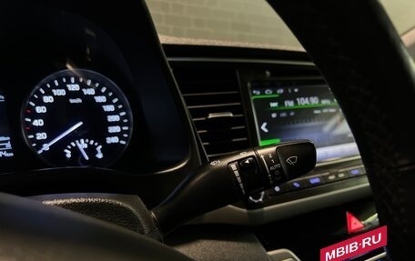 Hyundai Elantra VI рестайлинг, 2017 год, 1 370 000 рублей, 19 фотография