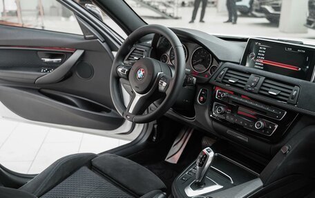 BMW 3 серия, 2016 год, 1 999 000 рублей, 6 фотография