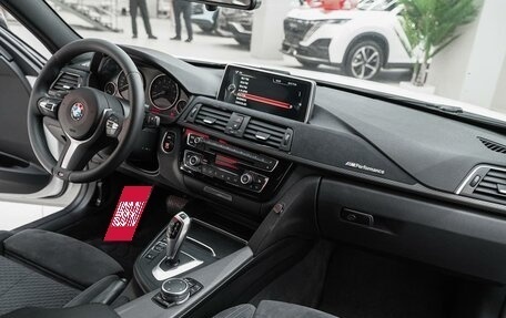 BMW 3 серия, 2016 год, 1 999 000 рублей, 13 фотография