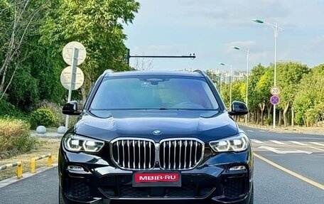 BMW X5, 2021 год, 5 450 032 рублей, 2 фотография