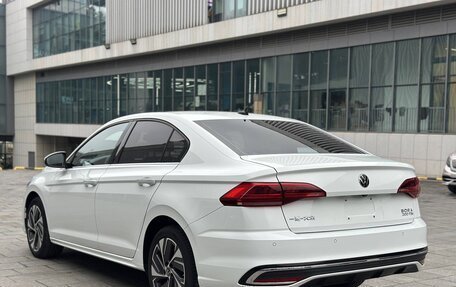 Volkswagen Bora, 2022 год, 1 970 000 рублей, 2 фотография