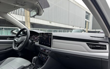 Volkswagen Bora, 2022 год, 1 970 000 рублей, 8 фотография