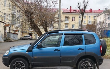 Chevrolet Niva I рестайлинг, 2017 год, 655 000 рублей, 7 фотография