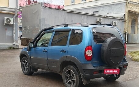 Chevrolet Niva I рестайлинг, 2017 год, 655 000 рублей, 6 фотография