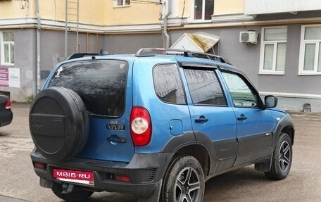 Chevrolet Niva I рестайлинг, 2017 год, 655 000 рублей, 4 фотография