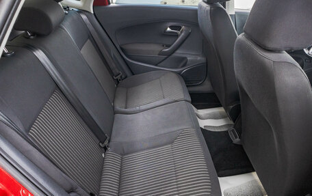 Volkswagen Polo VI (EU Market), 2012 год, 899 000 рублей, 25 фотография