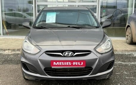 Hyundai Solaris II рестайлинг, 2012 год, 535 000 рублей, 2 фотография