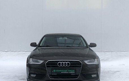 Audi A4, 2013 год, 990 000 рублей, 2 фотография