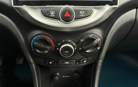 Hyundai Solaris II рестайлинг, 2012 год, 535 000 рублей, 11 фотография