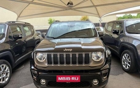 Jeep Renegade I рестайлинг, 2021 год, 2 074 000 рублей, 3 фотография