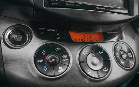 Toyota RAV4, 2011 год, 1 490 000 рублей, 17 фотография