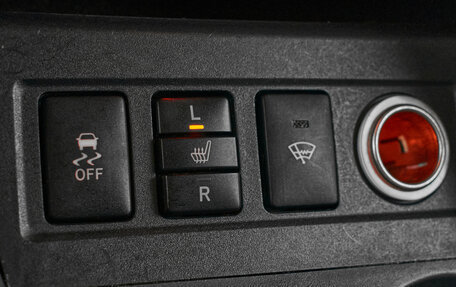 Toyota RAV4, 2011 год, 1 490 000 рублей, 18 фотография