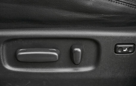 Toyota RAV4, 2011 год, 1 490 000 рублей, 21 фотография