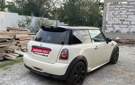 MINI Hatch, 2011 год, 920 000 рублей, 3 фотография