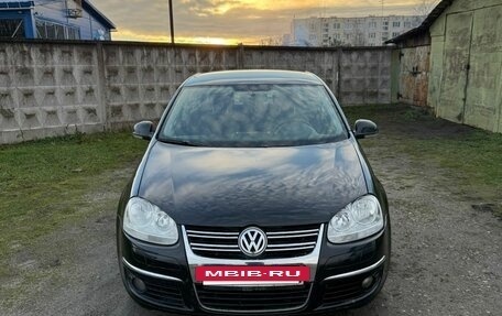 Volkswagen Jetta VI, 2008 год, 430 000 рублей, 2 фотография