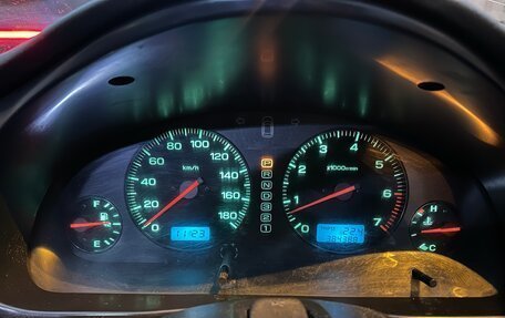 Subaru Legacy III, 2002 год, 290 000 рублей, 10 фотография