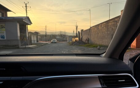 Toyota Camry, 2018 год, 2 600 000 рублей, 20 фотография