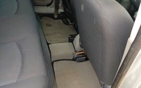 Mazda Demio III (DE), 2004 год, 340 000 рублей, 14 фотография