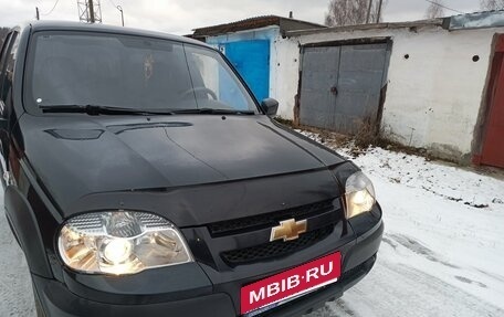 Chevrolet Niva I рестайлинг, 2013 год, 590 000 рублей, 1 фотография