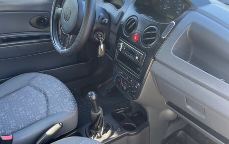 Chevrolet Spark III, 2005 год, 257 000 рублей, 8 фотография