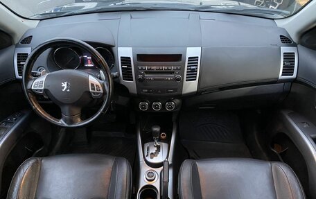 Peugeot 4007, 2011 год, 1 049 000 рублей, 10 фотография