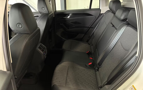 Volkswagen Tiguan, 2024 год, 4 801 001 рублей, 15 фотография