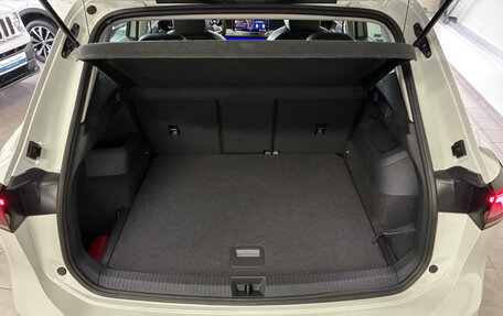 Volkswagen Tiguan, 2024 год, 4 801 001 рублей, 19 фотография