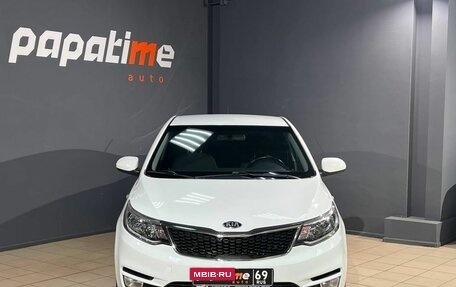 KIA Rio III рестайлинг, 2015 год, 999 000 рублей, 2 фотография