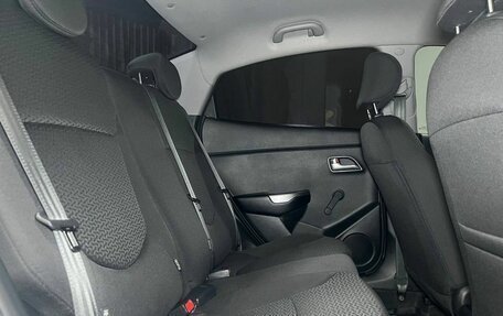 KIA Rio III рестайлинг, 2015 год, 999 000 рублей, 9 фотография