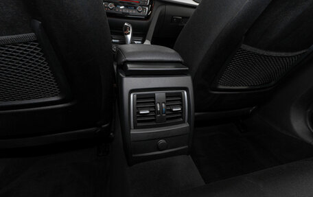 BMW 3 серия, 2016 год, 1 570 000 рублей, 13 фотография