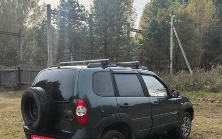 Chevrolet Niva I рестайлинг, 2018 год, 590 000 рублей, 6 фотография