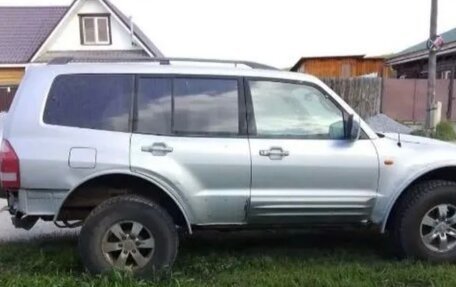 Mitsubishi Pajero III рестайлинг, 2001 год, 450 000 рублей, 2 фотография