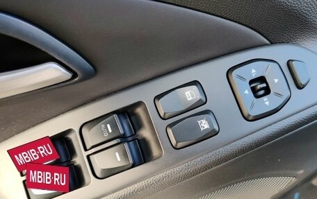 Hyundai ix35 I рестайлинг, 2012 год, 1 208 000 рублей, 12 фотография