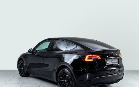 Tesla Model Y I, 2021 год, 4 300 000 рублей, 6 фотография