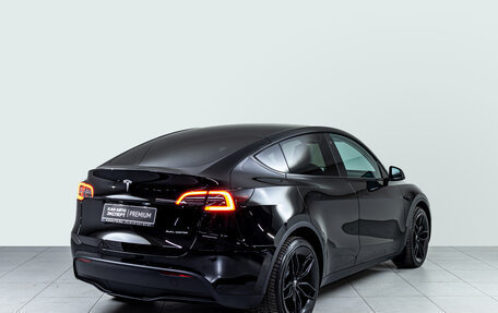 Tesla Model Y I, 2021 год, 4 300 000 рублей, 4 фотография