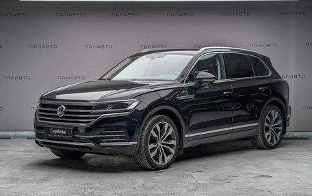 Volkswagen Touareg III, 2018 год, 4 697 000 рублей, 1 фотография