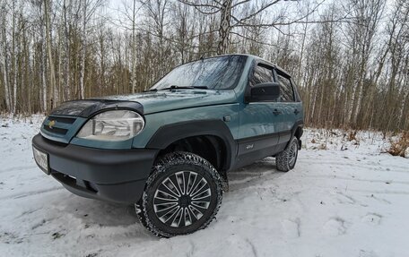 Chevrolet Niva I рестайлинг, 2006 год, 420 000 рублей, 3 фотография