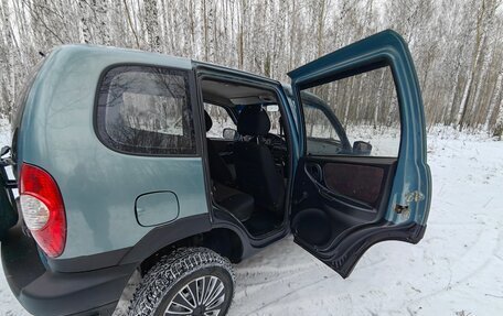 Chevrolet Niva I рестайлинг, 2006 год, 420 000 рублей, 15 фотография