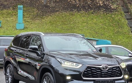 Toyota Highlander, 2025 год, 5 850 000 рублей, 8 фотография