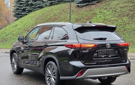 Toyota Highlander, 2025 год, 5 850 000 рублей, 3 фотография