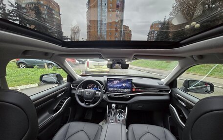 Toyota Highlander, 2025 год, 5 850 000 рублей, 10 фотография