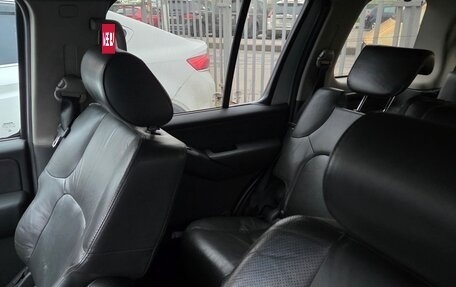 Nissan Pathfinder, 2005 год, 800 000 рублей, 10 фотография