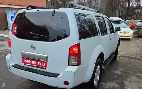Nissan Pathfinder, 2005 год, 800 000 рублей, 3 фотография
