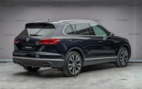 Volkswagen Touareg III, 2018 год, 4 697 000 рублей, 3 фотография