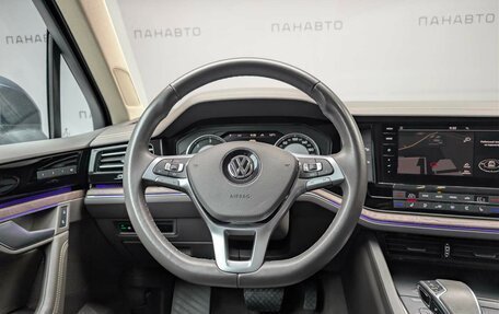 Volkswagen Touareg III, 2018 год, 4 697 000 рублей, 17 фотография