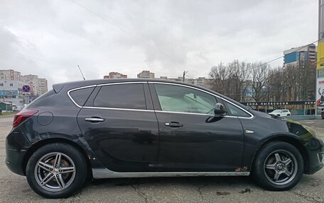 Opel Astra J, 2013 год, 635 000 рублей, 6 фотография