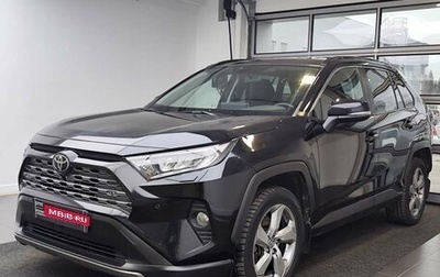 Toyota RAV4, 2019 год, 3 299 000 рублей, 1 фотография