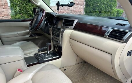 Lexus LX III, 2013 год, 4 500 000 рублей, 29 фотография