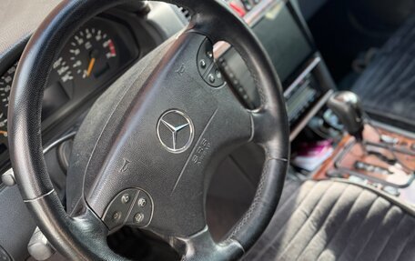 Mercedes-Benz E-Класс, 2001 год, 680 000 рублей, 15 фотография