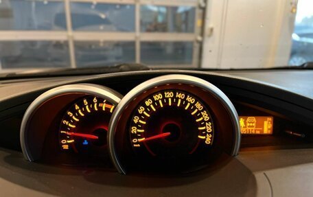 Toyota Verso I, 2010 год, 890 000 рублей, 11 фотография